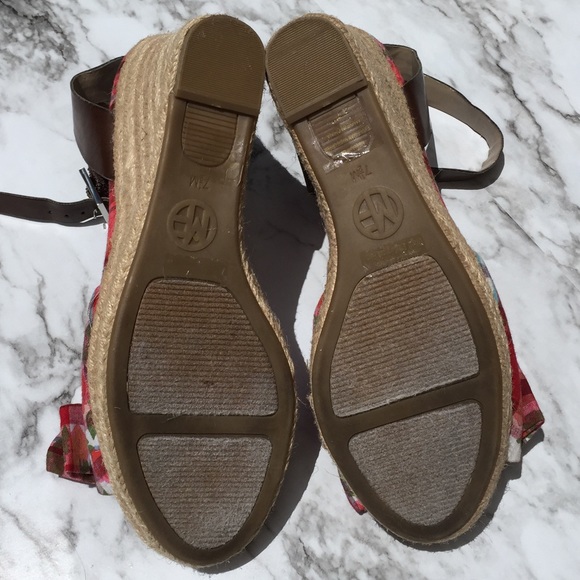 Marc Fisher | red plaid wedge sandals espadrilles - Picture 7 of 7
